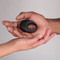   Je Joue Mio - battery operated, waterproof, vibrating penis ring (black)
