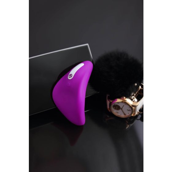 Nomi Tang - waterproof, rechargeable clitoral vibrator (violet)